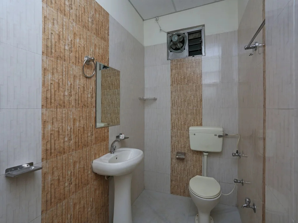 OYO 8391 Hotel Sanjog Resort