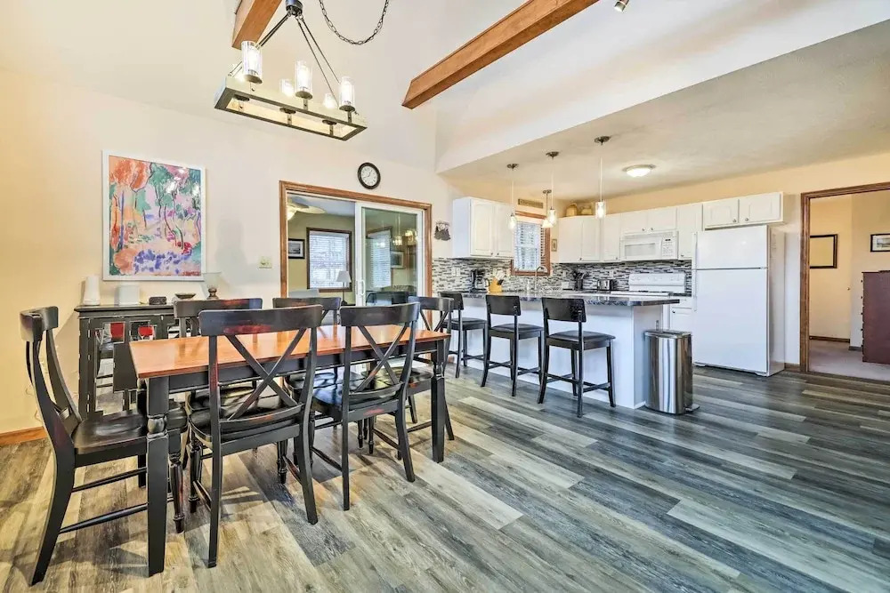 Home in Arrowhead Lake Pocono PA - Lake Access, Hot Tub, Fire Pit, and Amenities Included