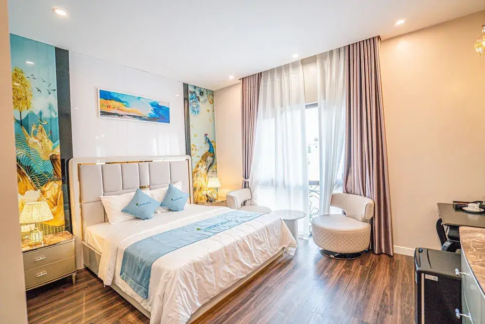 Luxury Hotel
