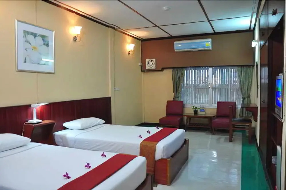 Swan Hotel