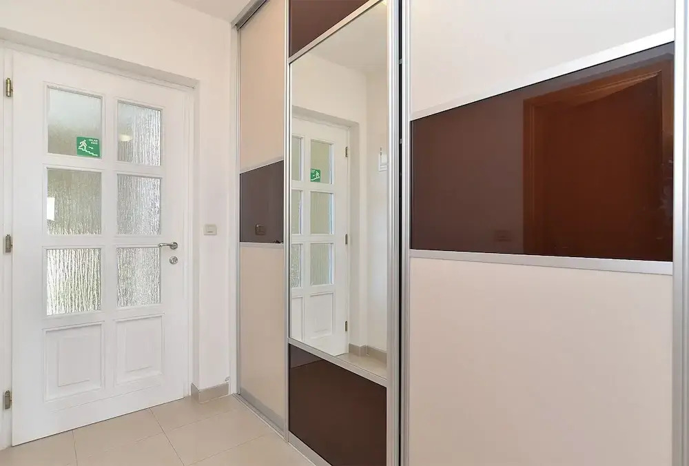 Apartment 1966