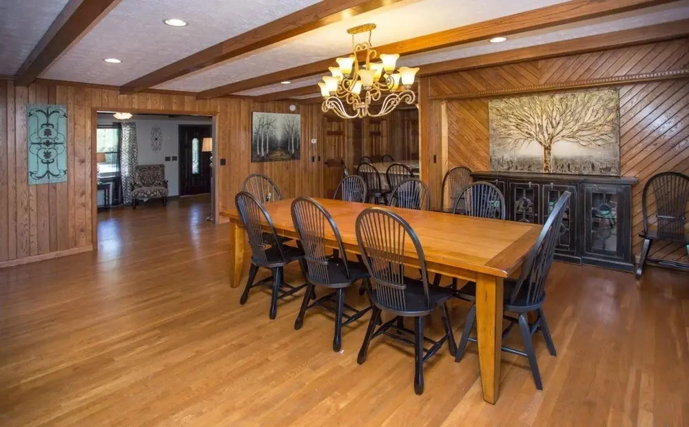 Lake Side Retreat