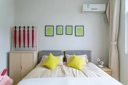 Xi'an Lianhu·Longshou Business Circle· Locals Apartment 00154940