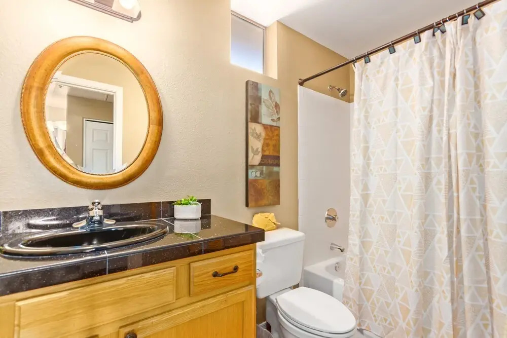 The Edge #2111 Scottsdale 3 Bedroom Condo by Redawning