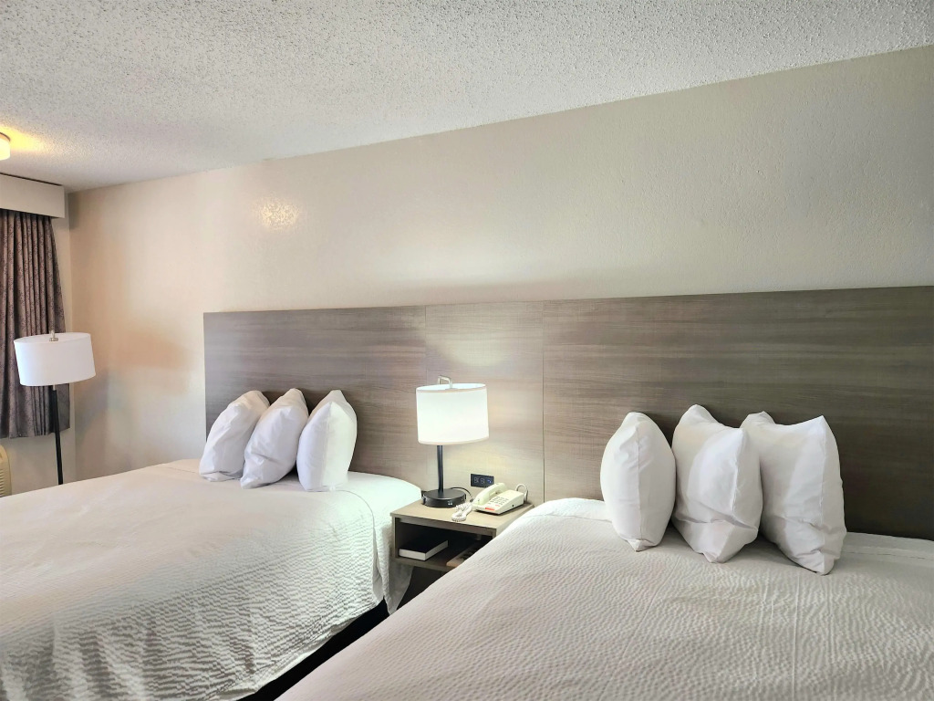 Days Inn by Wyndham San Marcos