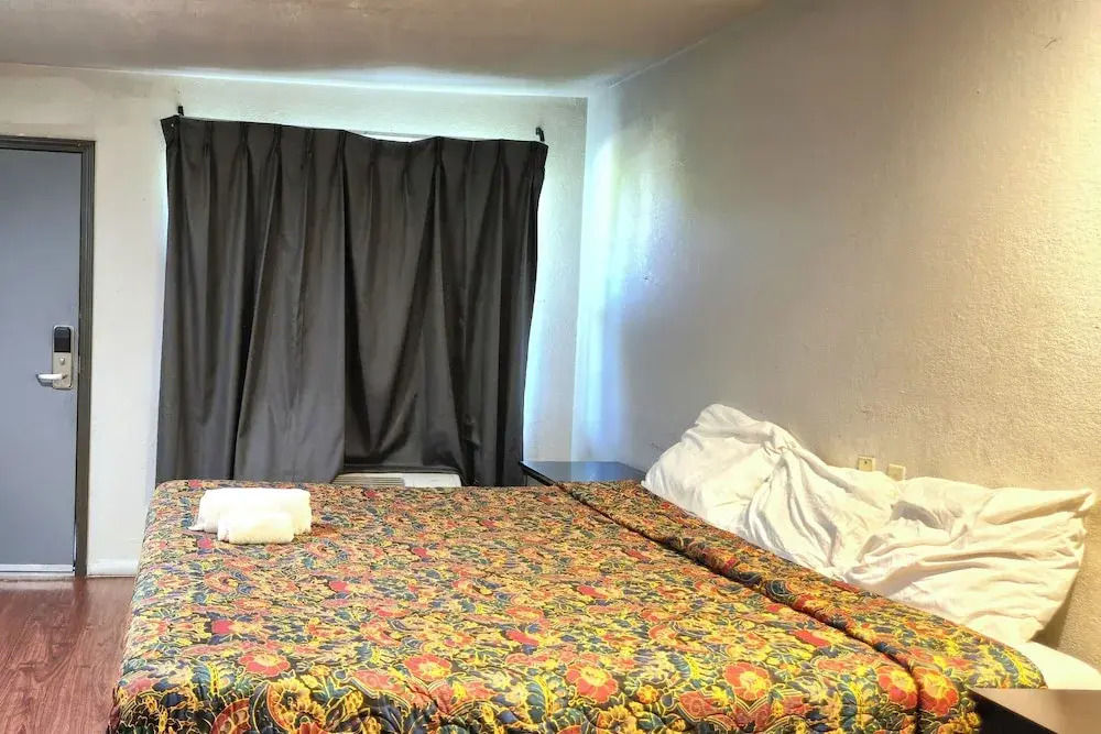 Deluxe Inn Motel By OYO Grand Prairie Interstate 30