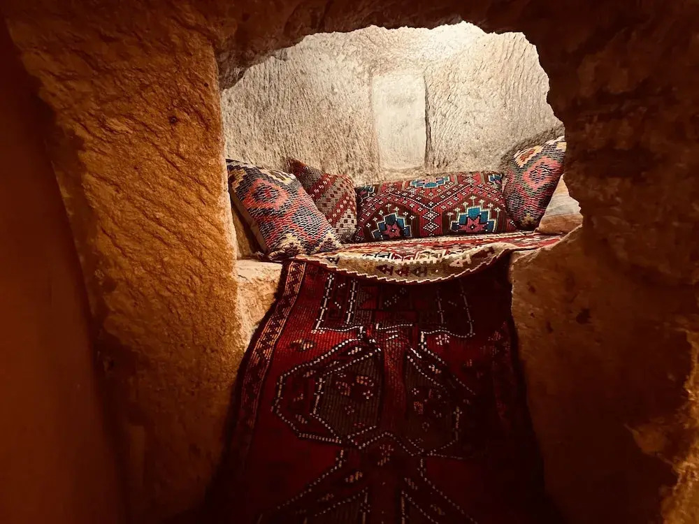 Mommys Cave Home