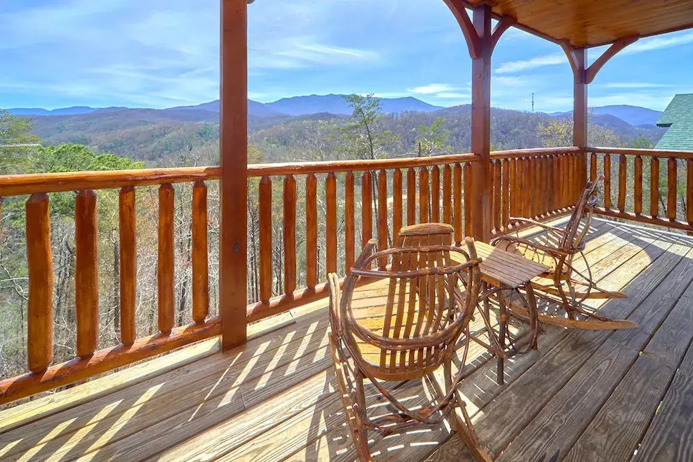 Tennessee Walts by Jackson Mountain Homes
