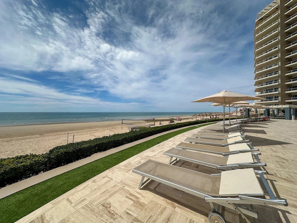 3BR Gem at Sandy Beach Area
