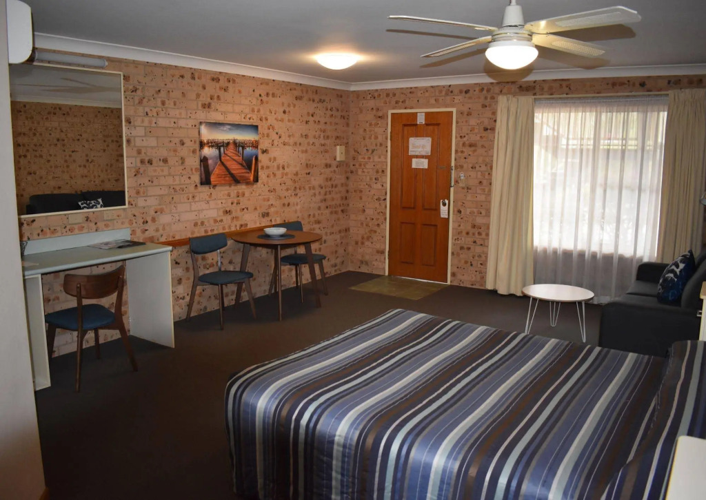 Cardiff Motor Inn