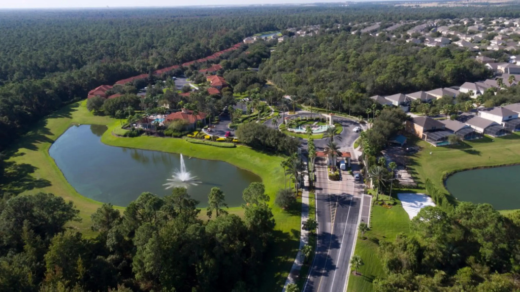 3Br 3Bath Private Townhome 10min Disney 1270ft