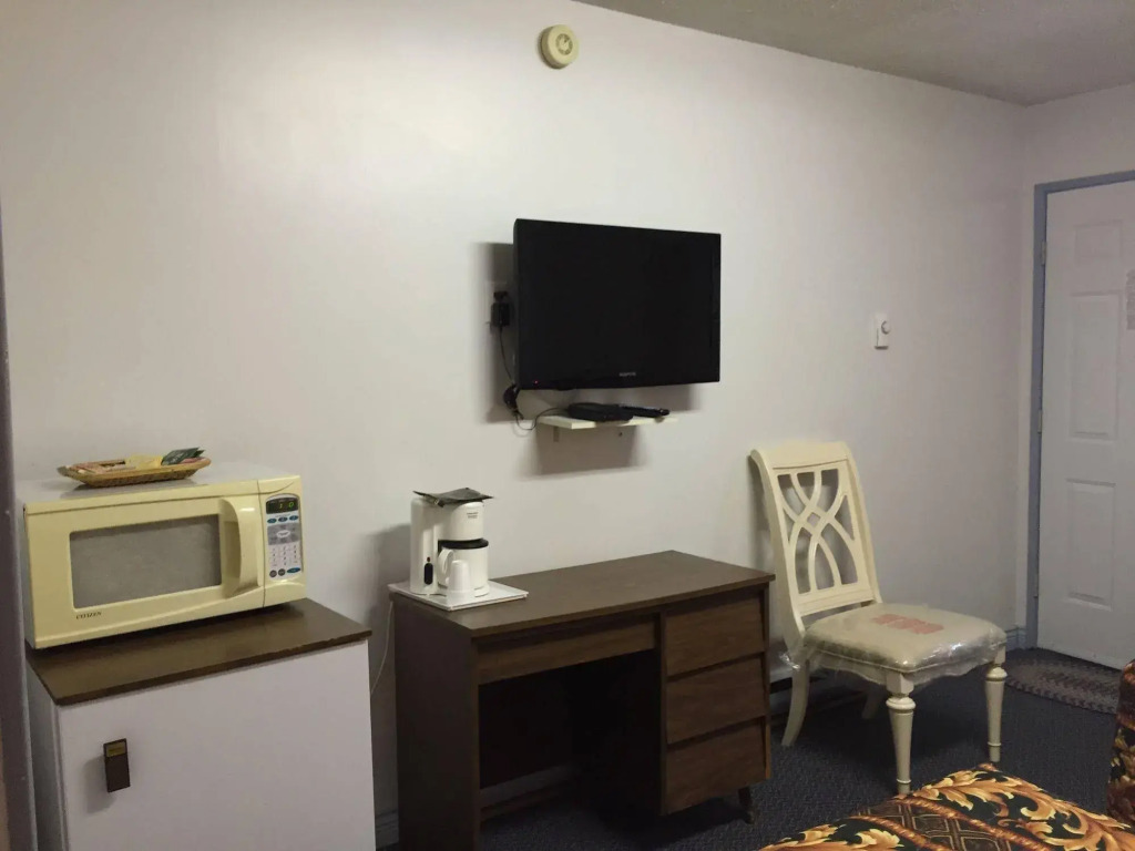 Evening Star Motel