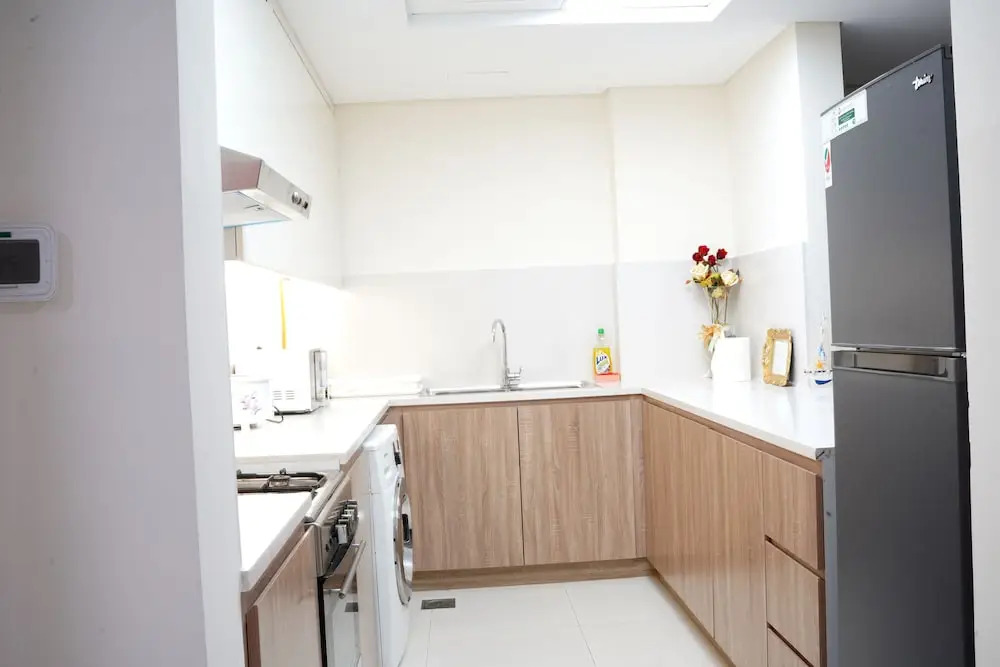 Апартаменты Mirdif Hills Apartaments
