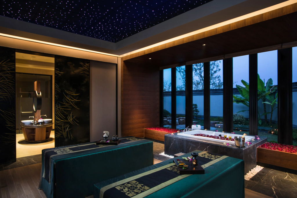 Banyan Tree Anji