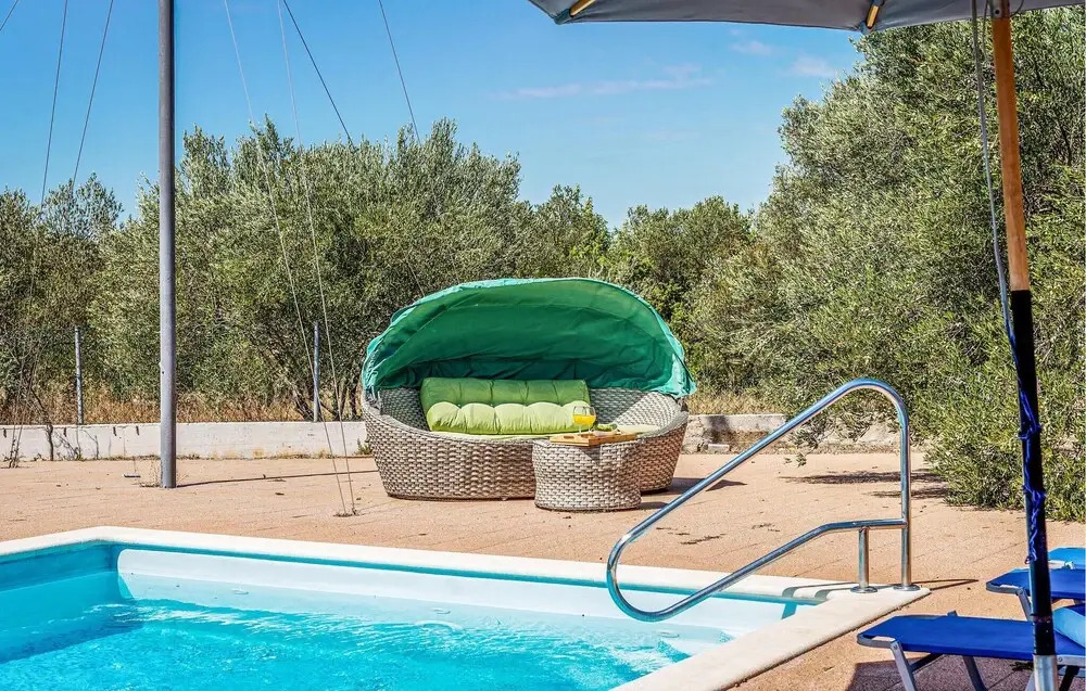Beautiful Home in Ivinj With Sauna, Wifi and 5 Bedrooms