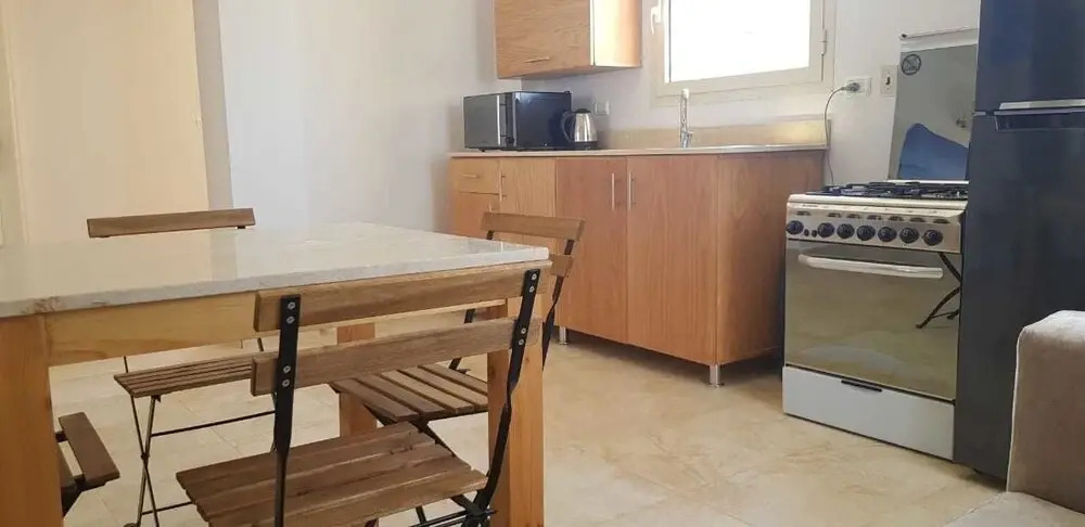 Seaside serviced apartments