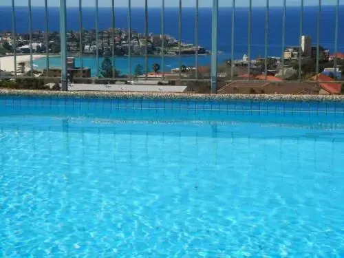 Bondi Breeze Apartment