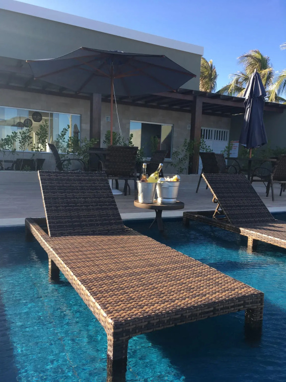 Tropical Mar Hotel