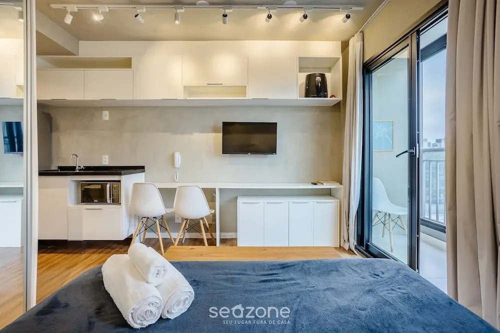 Your Complete Stay in the Best Location of Indianopolis, Just Steps From the Metro - ISM