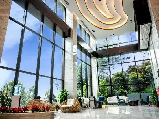 Wyndham Grand Plaza Royale Peach Blossom Hot Springs Resort Hunan