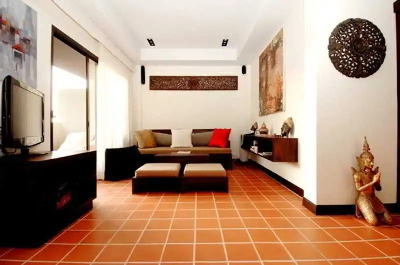 Surin Gate Hotel