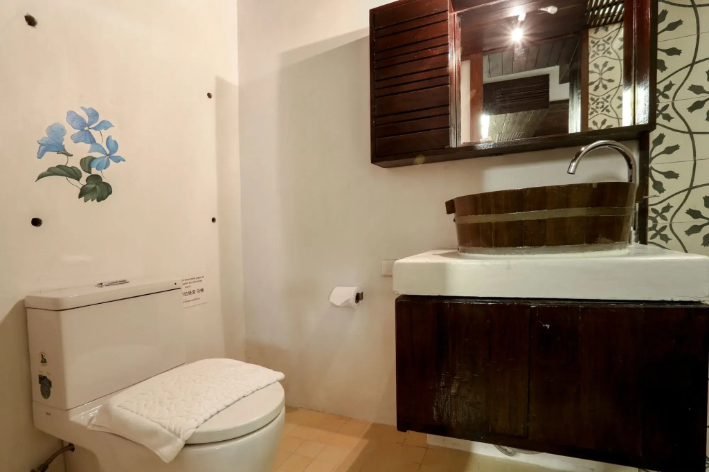 Mo rooms
