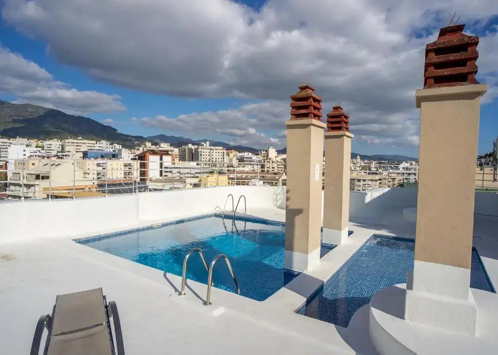 Spacious Renovated 1-Bedroom Apartment in Marbella Center with Parking