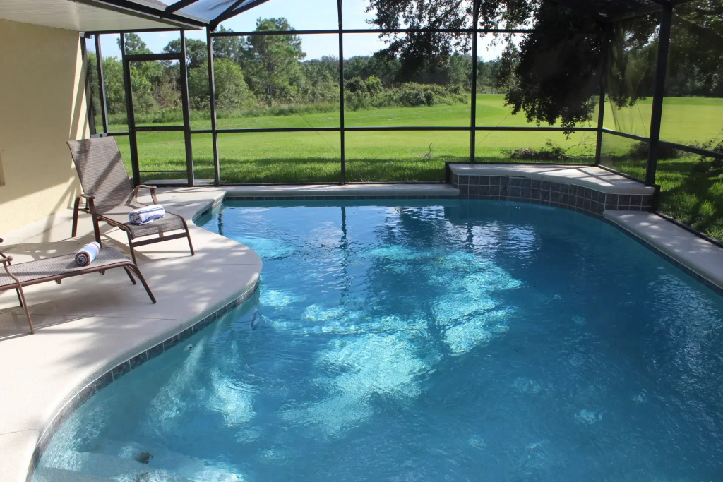 Great location with conservation views, Clermont, US