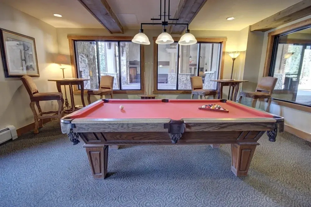 Red Hawk Lodge 2277