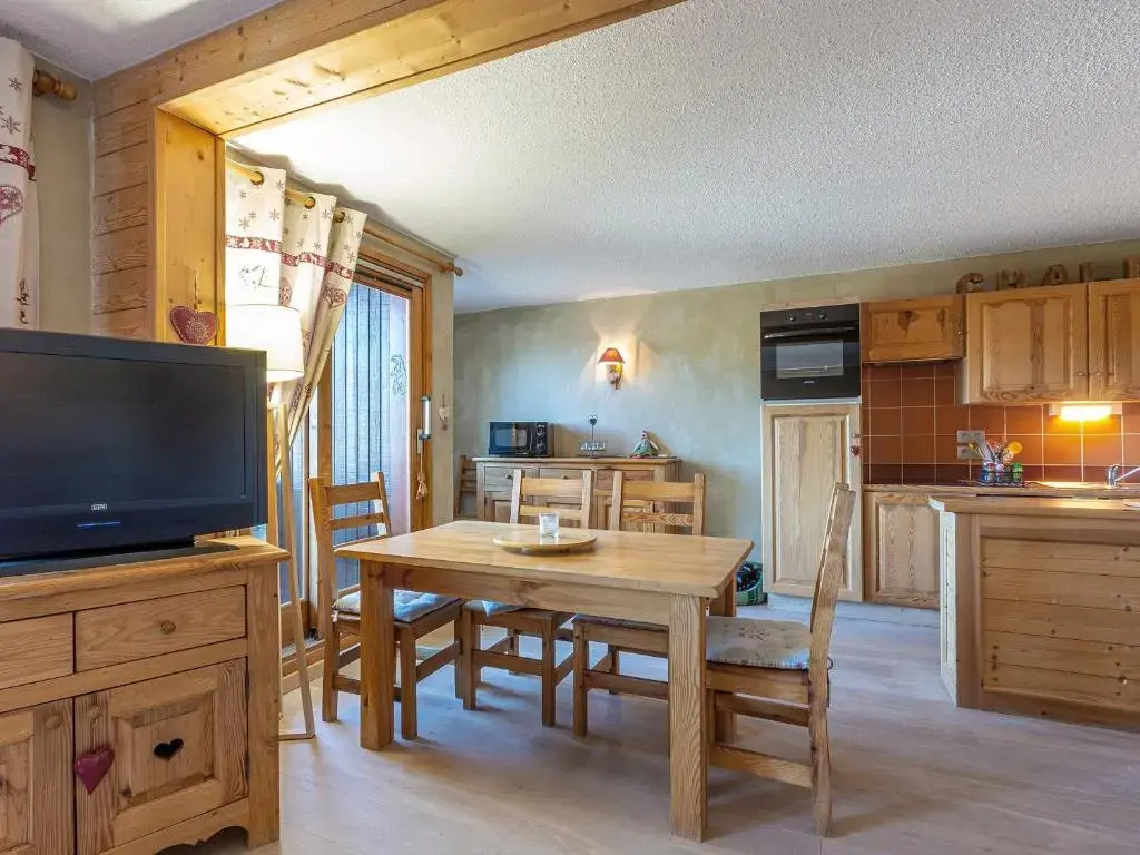 Appartement La Plagne-Tarentaise, 3 pièces, 6 personnes - FR-1-353-104