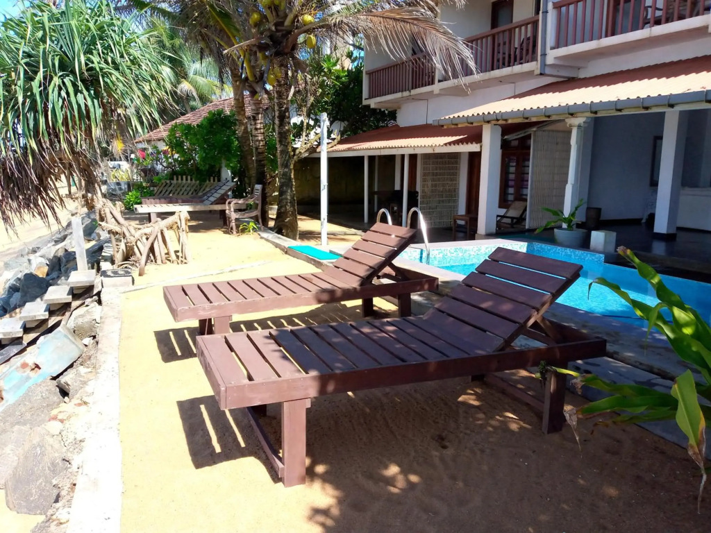Asiri Yoga Retreat