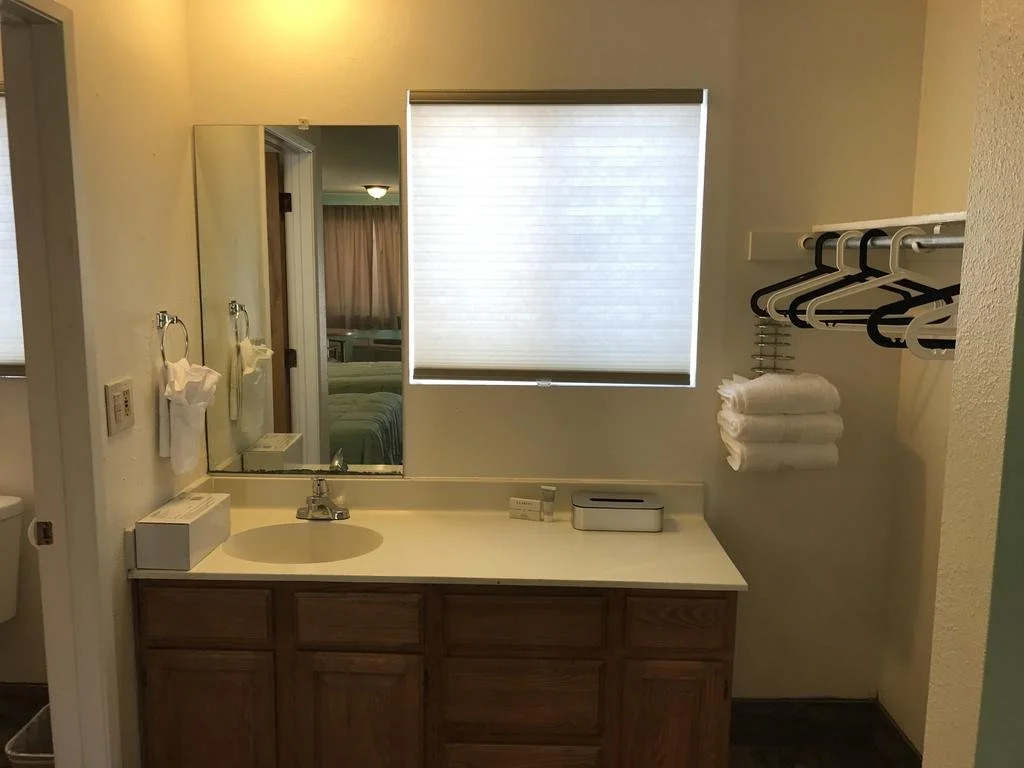 Desert Rain Spa Hotel