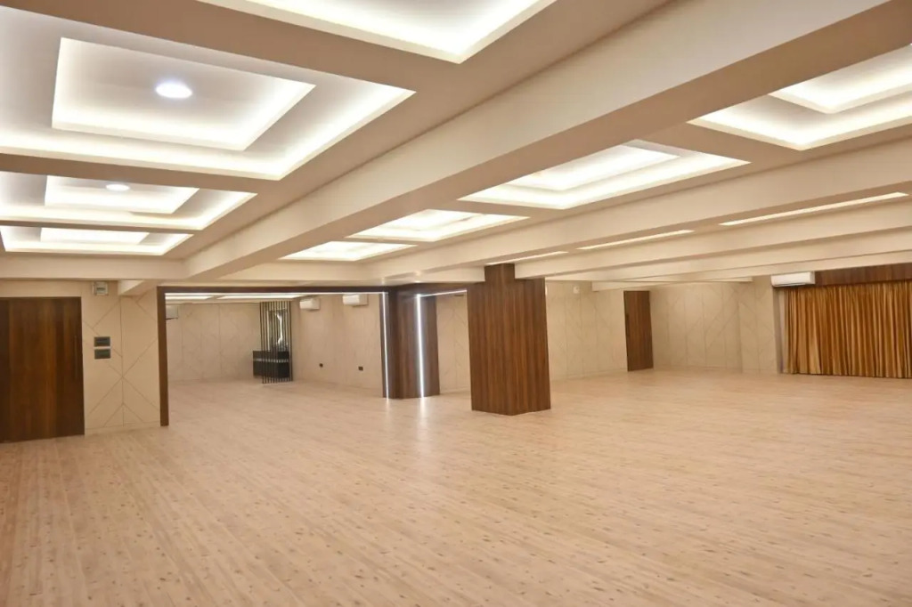Hotel Privya Rooms and banquet Surat