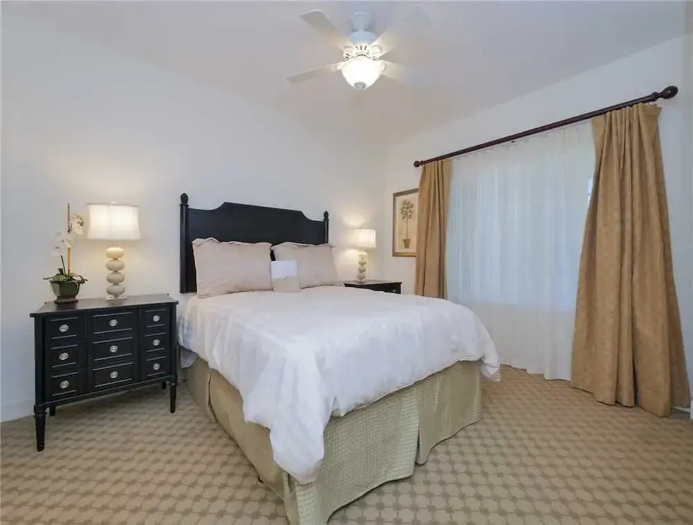 Yacht Harbor 367 - Two Bedroom Condo