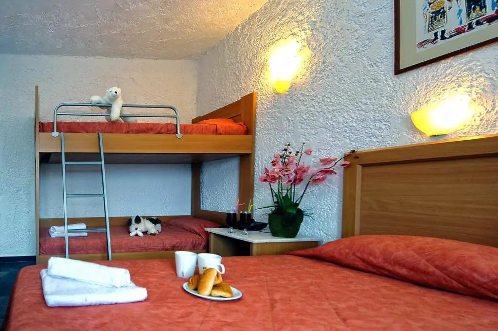 Karteros Hotel