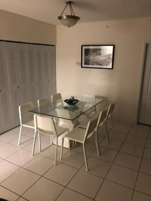 Sunny Isles 2 Bedroom