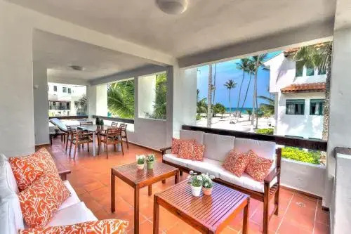 Oceanfront 3 Bdr Apt L202