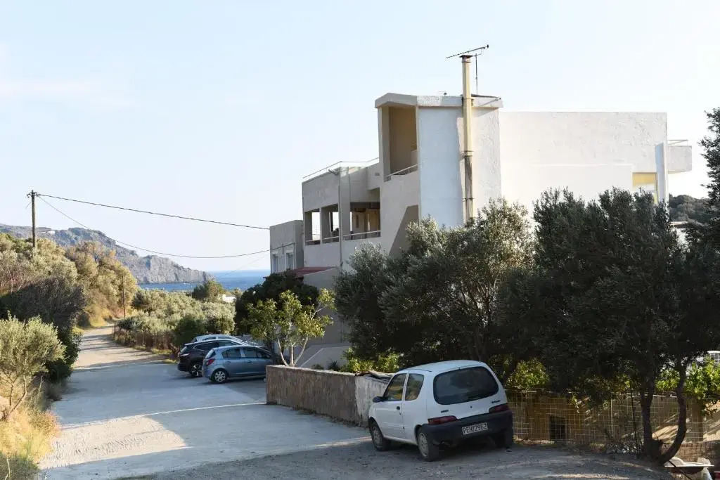 Antonis Apts, Physio Fitness Retreats