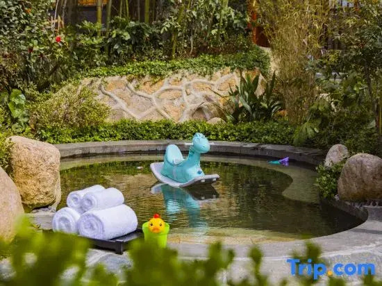 Xiangyuan Yungu Holiday Hotel