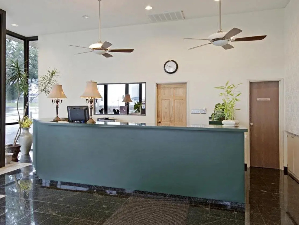 Springfield Inn