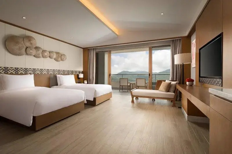 Отель La Fountain Hotel & Resort Sanya