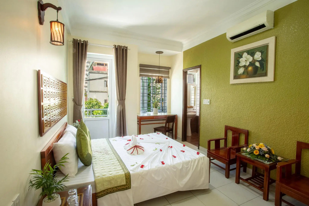 Amigo Hotel