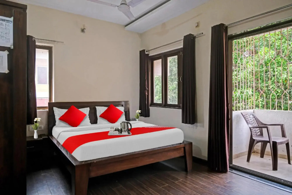 OYO 88551 Hotel Mira Residency