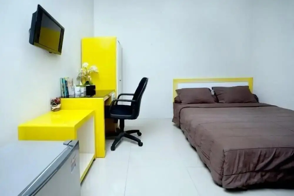 D’Paragon Tambakboyo