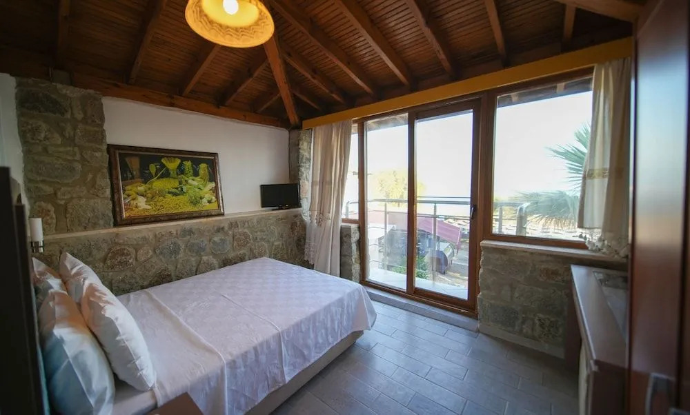 Zuzuu Beach Hotel
