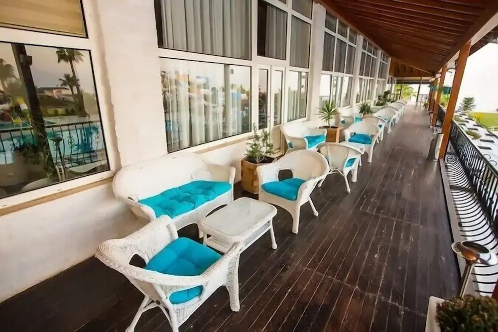 Issos otel