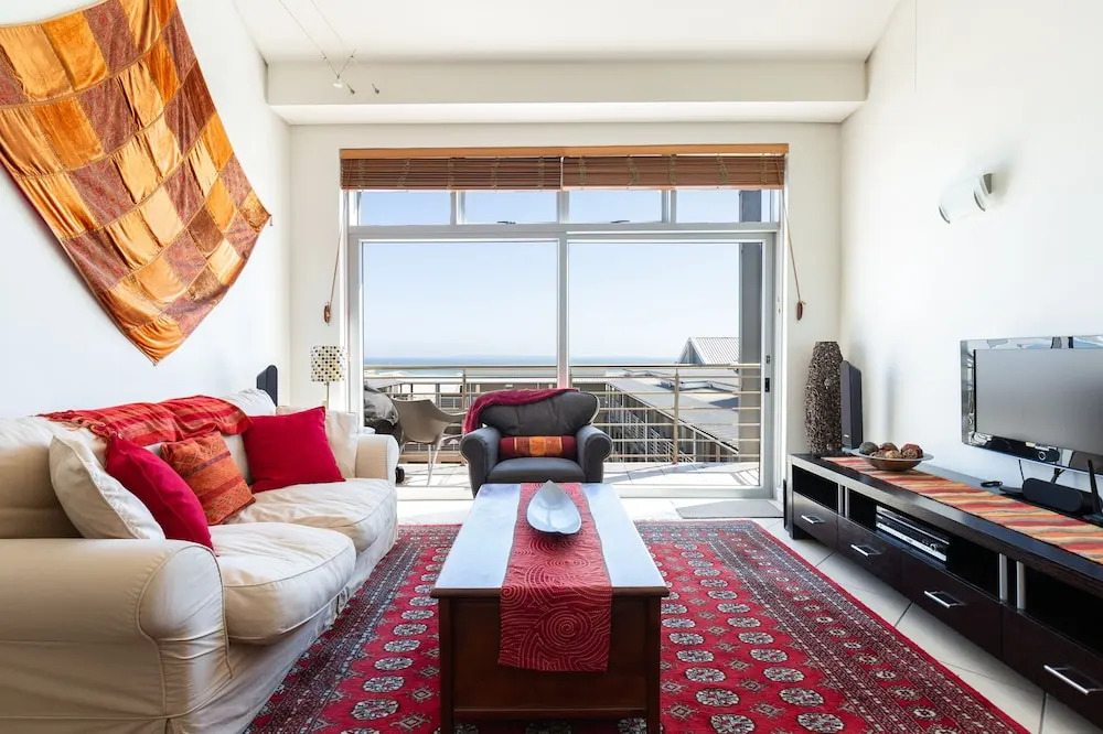 Seaside Village E21 by CTHA
