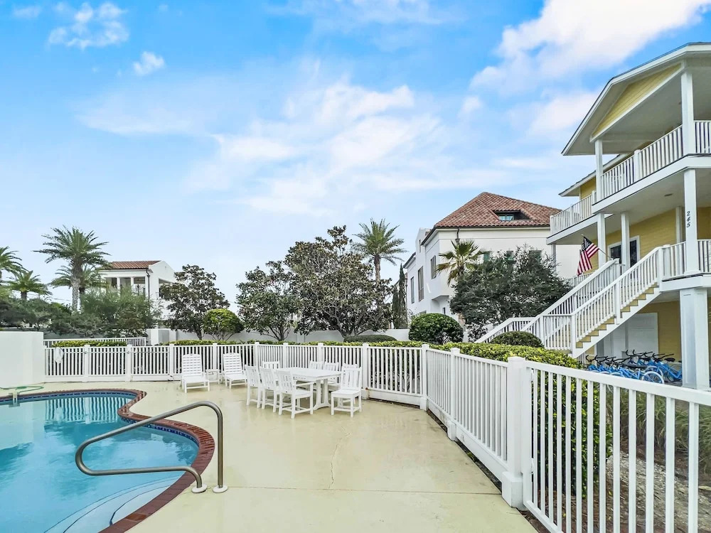 Turtle Watch 4 Bedroom Home by RedAwning