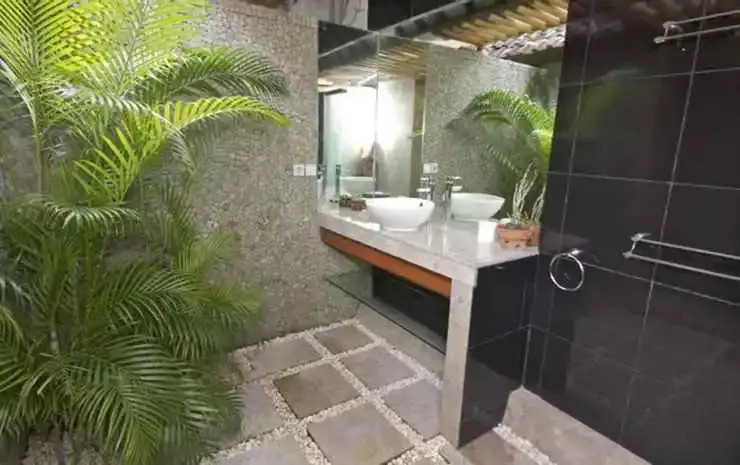 Bayshore Residence