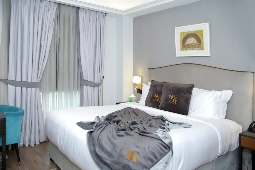 Ambiance Boutique Art Hotel Lahore